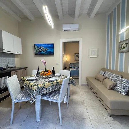 Primo Fiore Casa Apartment